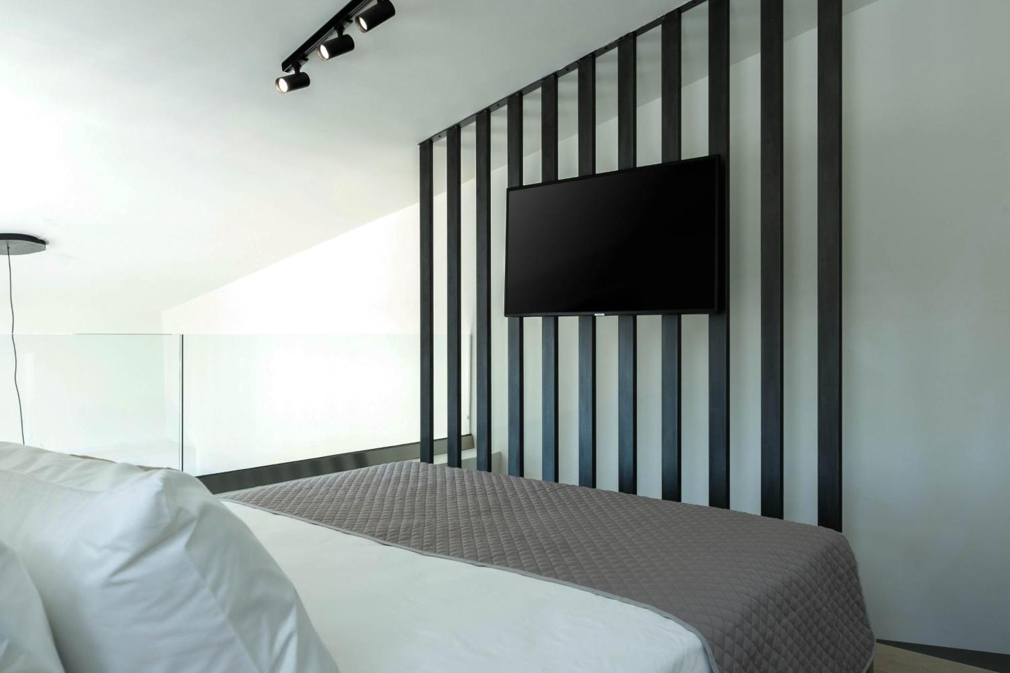 Nerea Boutique Suites Karystos Room photo